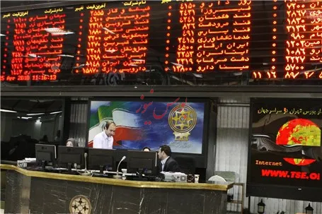 کارنامه نیمه اول سال جاری شرکت ها قابل قبول بود/ ورود سرمایه گذاران ریسک گریز به بورس
