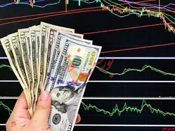 بازگشت آرامش به بازار ارز با حضور به موقع بانک مرکزی
