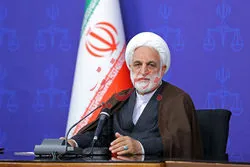 تأکید رئیس قوه قضائیه بر تفکیک قائل شدن میان فساد و تخلف
