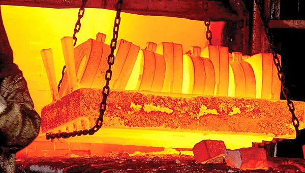 عرضه‌های سنگین فولادی در بورس کالا