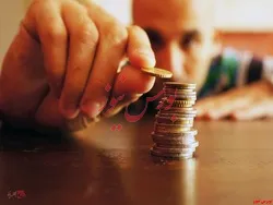 بازیگران معروف و سلبریتی‌هایی که خسیس محسوب می شوند