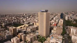 بانک صادرات ایران نه تنها پولی از بورس خارج نکرد، بلکه هزاران میلیارد برای رونق آن پرداخت