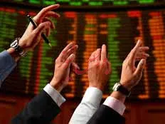 خروج موقت دو شرکت بورسی در پایان معاملات امروز
