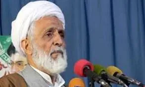 امام جمعه اصفهان: حکم اسیدپاش اعدام است