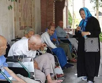 بانک شهر به یاری آسایشگاه خیریه کهریزک شتافت
