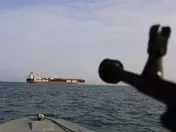 تنگه هرمز بسته شد
