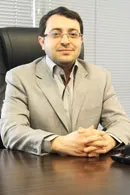 عرضه های اولیه در زمان مناسب انجام خواهد شد/ بیش از 80 هزار شرکت کوچک در صف ورود به فرابورس