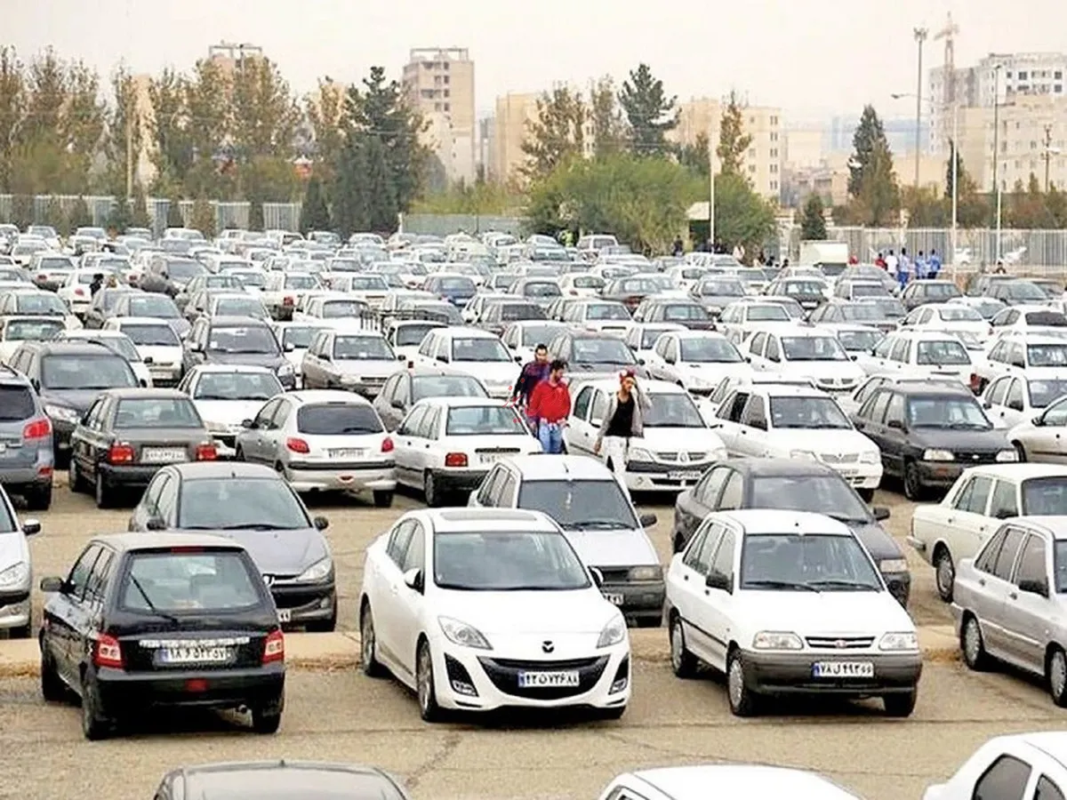 رشد دوباره قیمت‌ خودرو در آستانه پایان سال
