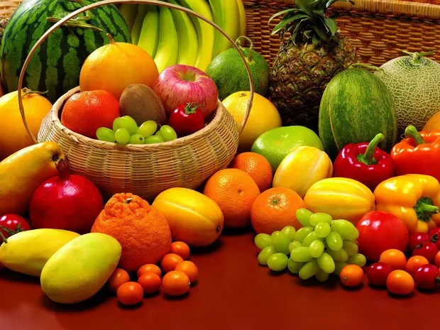 کاهش ۲۰ درصدی قیمت میوه/ گرانفروشی ۳۰۰ درصدی در مغازه‌ها!