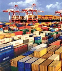 ظرفیت کانتینری بندر شهید رجایی دو برابر می شود+اصلاحیه