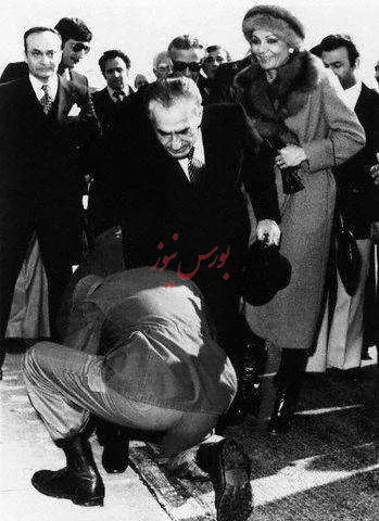 چرا شاه ایران شکست خورد ؟
