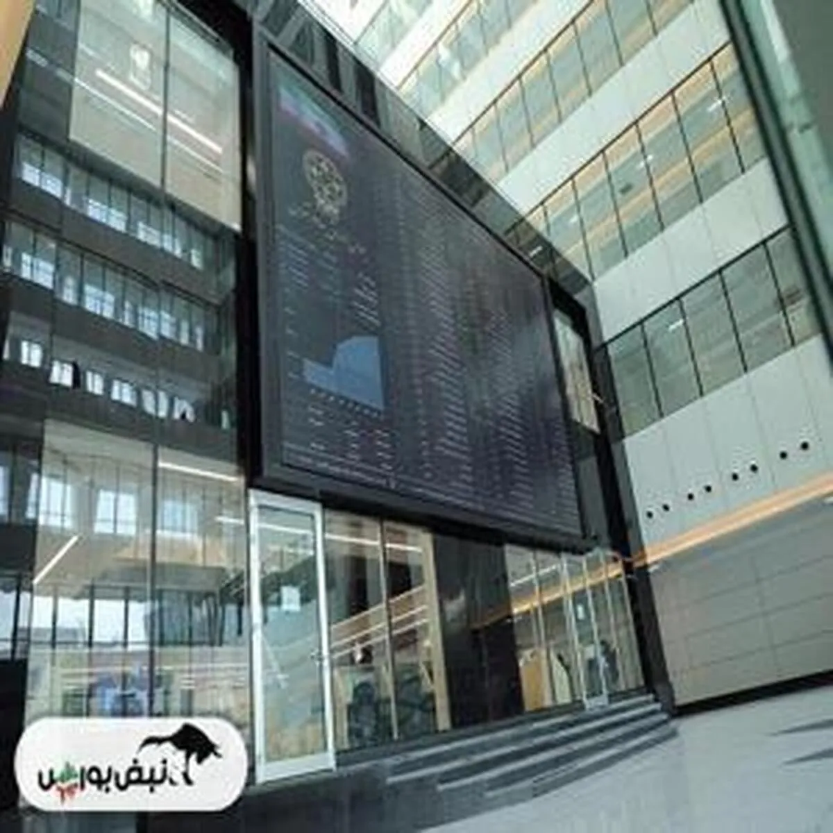 از عرضه اولیه ۷ نماد تا اطلاعات جدید درباره پتروشیمی