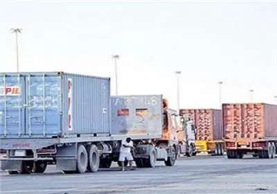 سرگردانی ۱۷۰۰ کامیون در مرز ایران و ترکیه با اختلاف دو کشور بر سر تعرفه‌ ورود