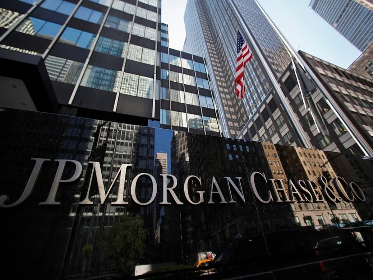 پیش‌بینی جی‌پی مورگان: شاخص S&P 500 در سناریوی تسهیلی فدرال رزرو می‌تواند از ۸۰۰۰ واحد عبور کند