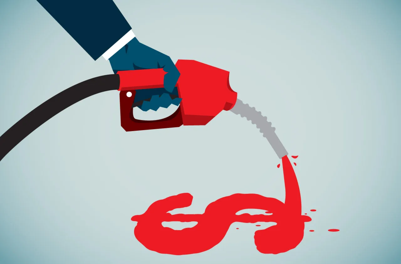 افزایش نرخ بنزین در ۴۳ سال اخیر!