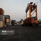 ترخیص ۳۳۰۰ کامیون کالا از گمرک شهید رجایی