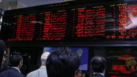 کاهش تولید برخی صنایع به دلیل کندی تخصیص ارز