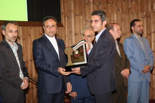 روابط عمومی همراه اول تندیس شش ستاره گرفت