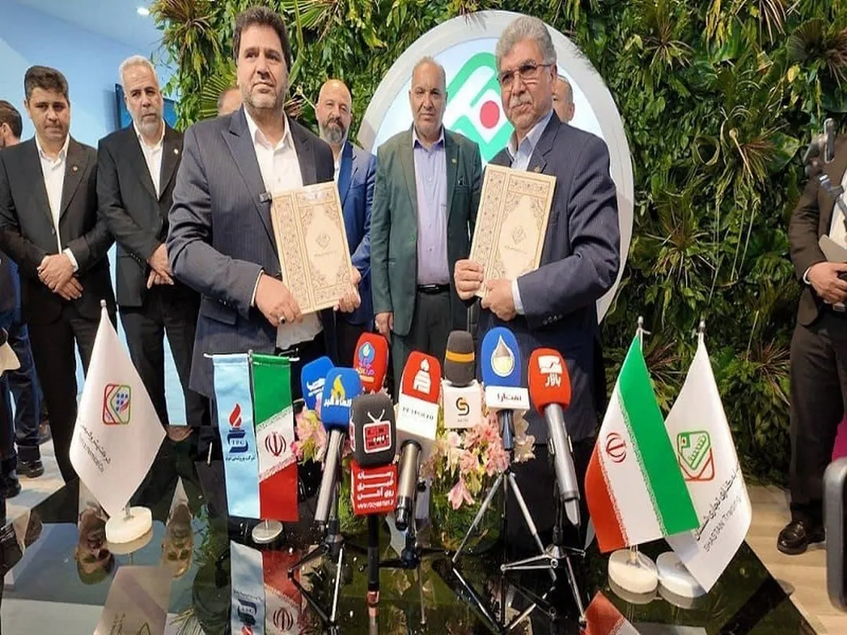 انعقاد تفاهم‌نامه استراتژیک همکاری میان پتروشیمی تبریز و بوشهر؛ آغاز همکاری بلندمدت برای انتقال سالانه ۳۰۰ هزار تن اتیلن 