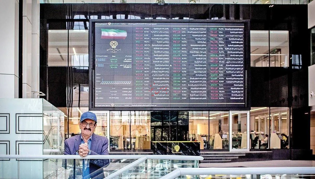 بازار سرمایه در مسیر جبران عقب‌ماندگی از دلار و طلا / تک‌نرخی شدن ارز موتور جهش مقطعی سودآوری