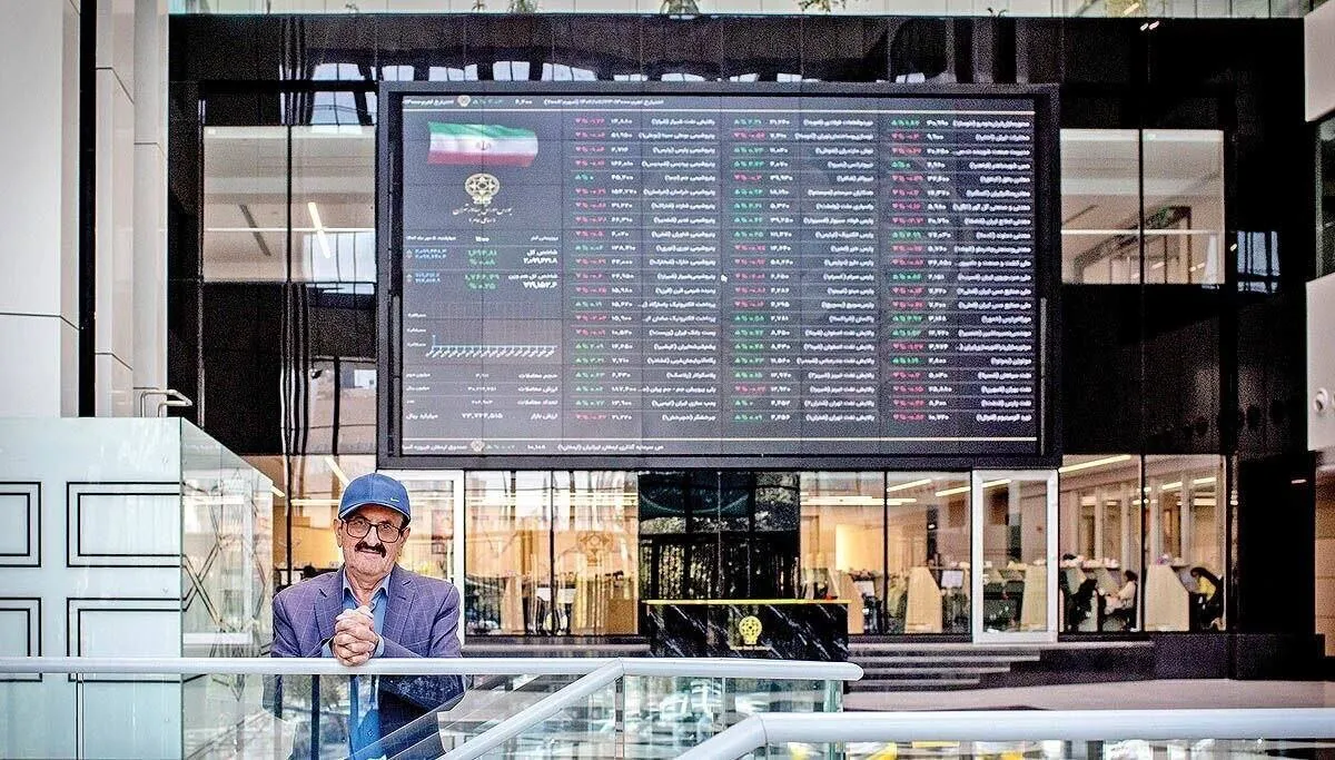 بازار سرمایه در مسیر جبران عقب‌ماندگی از دلار و طلا / تک‌نرخی شدن ارز موتور جهش مقطعی سودآوری