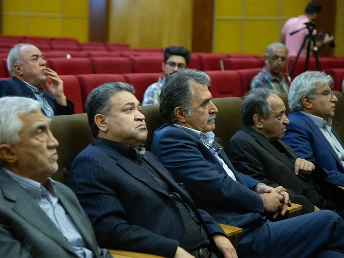 تقسیم سود ۲۰۰ ریالی در مجمع 
