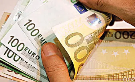 افزایش نرخ رسمی یورو در اولین روز بهمن