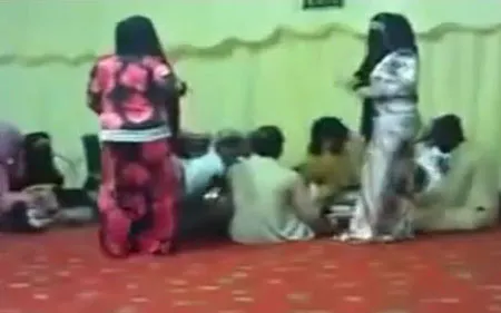 رقص دختران 