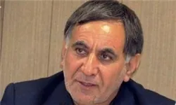 آقامحمدی: مذاکرات بدون لغو یکباره تحریم‌ها معنا ندارد/ خانه ملت را نمی‌توانند دور بزنند