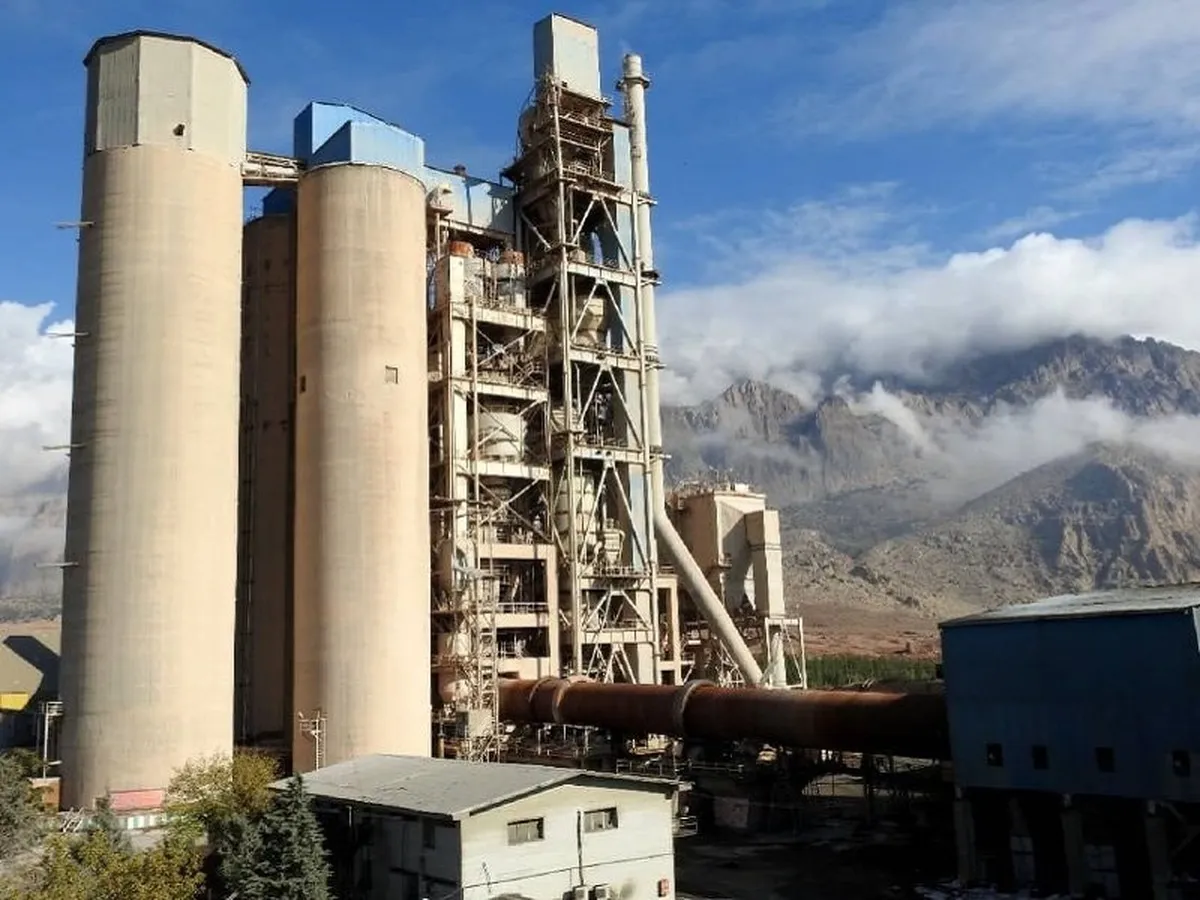 سیمان در صدر معاملات بورس کالا جای گرفت
