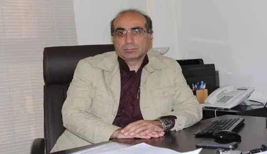 لزوم شفاف سازی وزارت نفت پیرامون قیمت گذاری ها/ دولت نرخ ها را تعیین کند