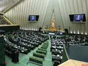 دوشیده شدن شرکت‌های سودده بورسی
