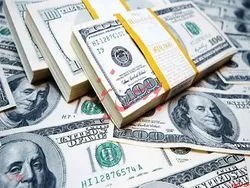 آغاز معاملات توافقی دلار با قیمت ۳۳ هزار و ۶۸۰ تومان