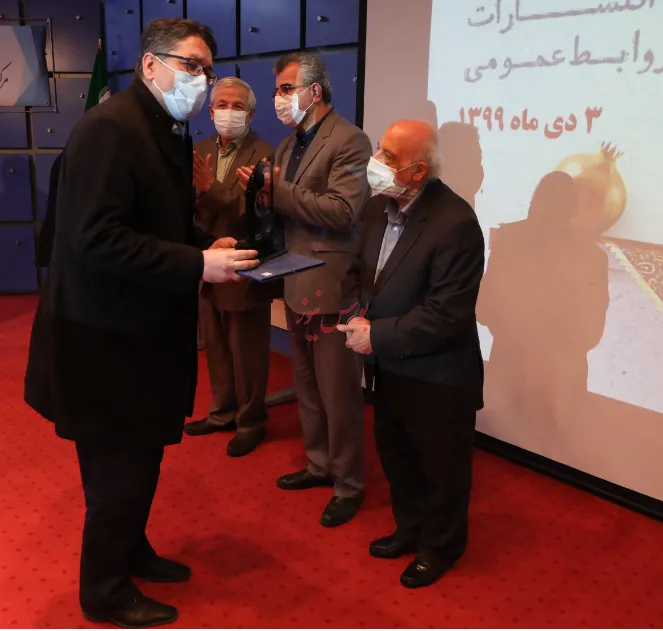 کسب مقام اول شرکت پالایش نفت تهران در پانزدهمین جشنواره ملی انتشارات روابط عمومی