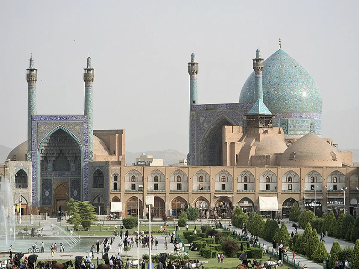 اقامت ارزان در اصفهان در هتل های مناسب تابستان