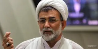 طرحهای نفتی با مشکل شدید منابع مالی مواجه هستند/چراغ درآمدهای نفتی تا مدتی به حوزه های دیگر حرام است
