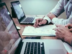 دلار ۲۲هزارتومانی صادراتی‌ها و حذف تخفیف‌ها
