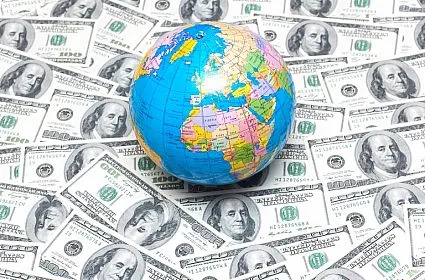 نگرانی از تابوشکنی افزایش نرخ دلار / «تحریم سپاه» نباید هیزمی برای افسارگسیختگی شود