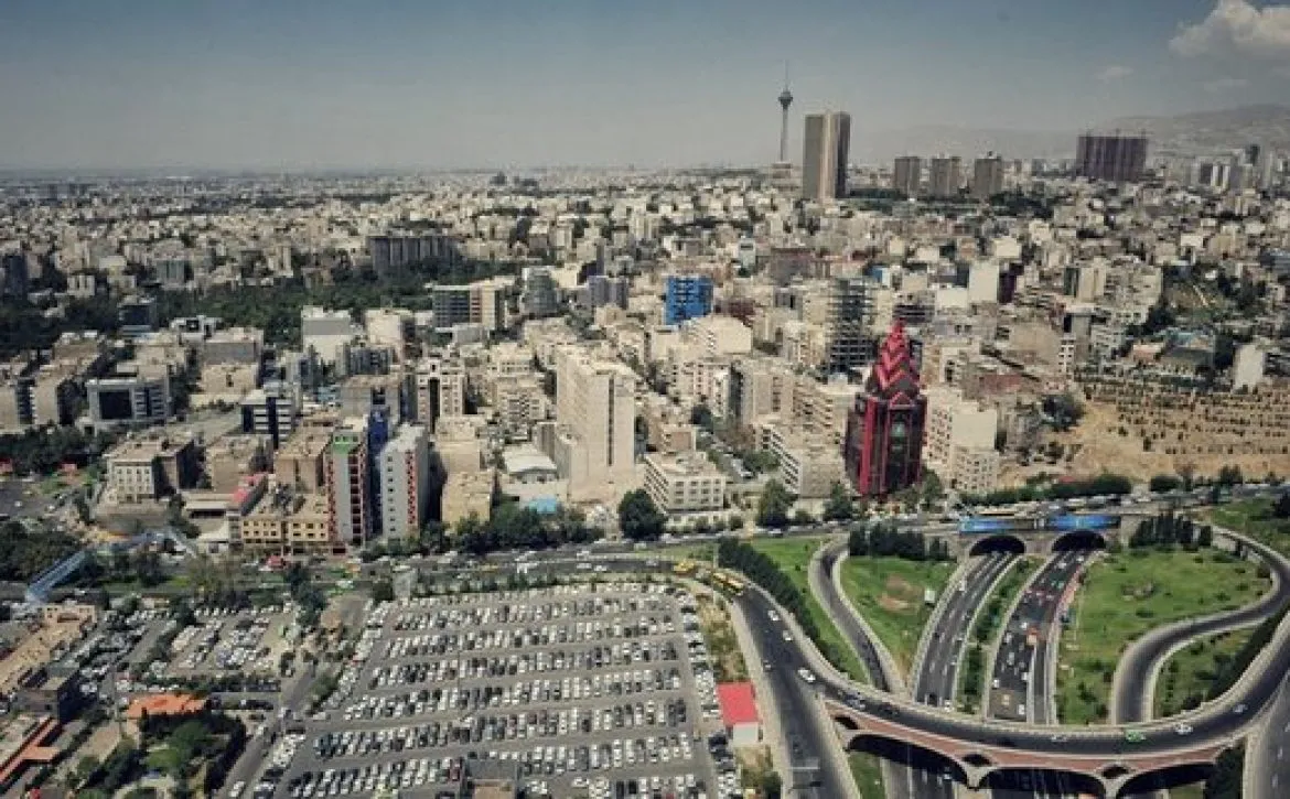 تقسیم اقتصاد به دوبخش بازار سرمایه مولد و غیرمولد