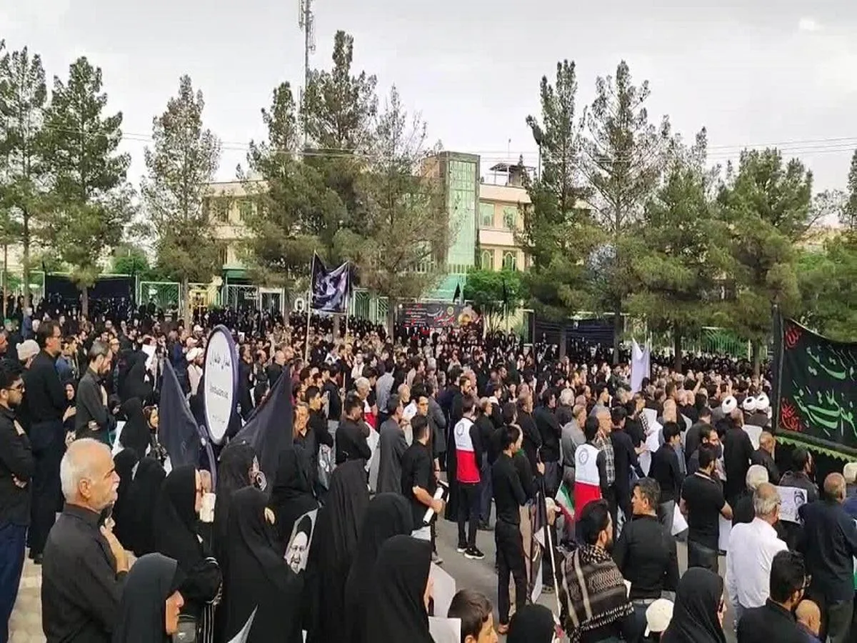 آغاز تشییع پیکر مطهر رئیس جمهور در بیرجند