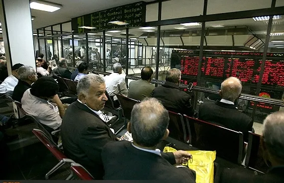 افزایش فشار عرضه ها در دو هفته پایانی ماه جاری/صندوق توسعه وارد عمل شود