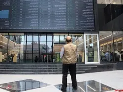 دولت باید از بازار حمایت کند تا نقدینگی سرازیر شود