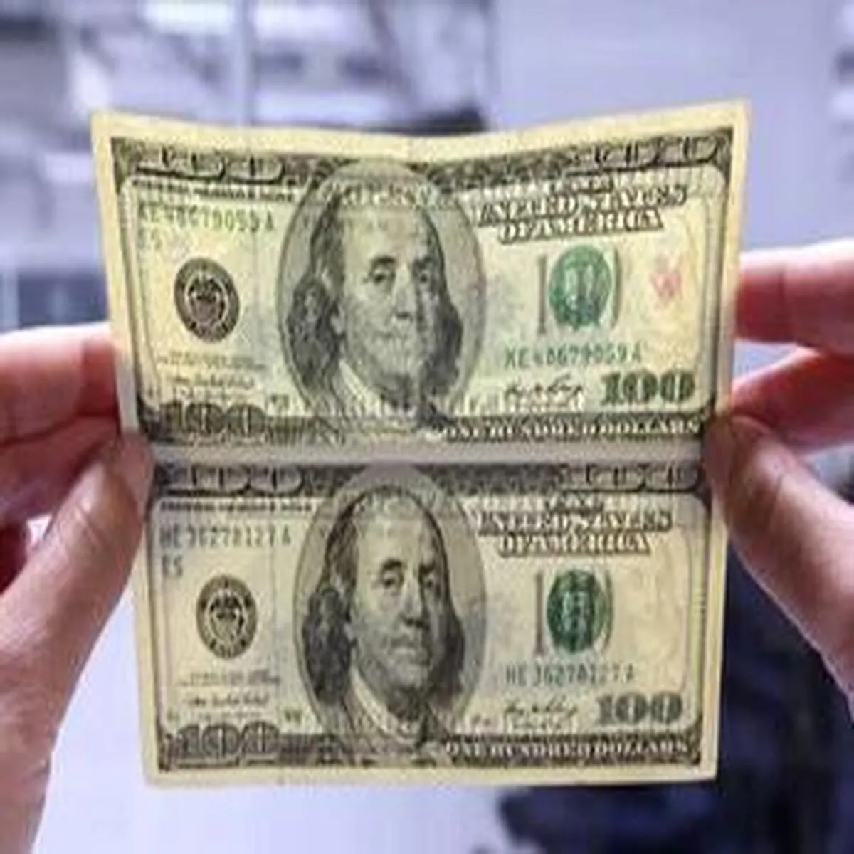 کاهش مداوم ارزش دلار در بازارهای جهانی