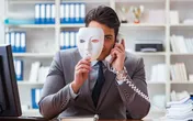 بازار همچنان ارزنده است، اگر دست دلالان کوتاه شود!