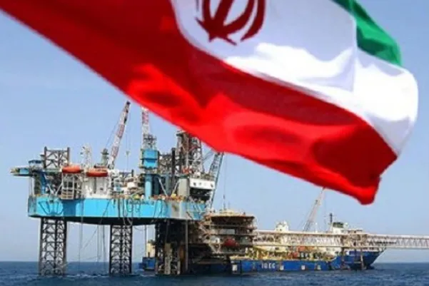 مقاومت ۳ مشتری عمده نفت ایران در برابر سیاست تحریمی آمریکا