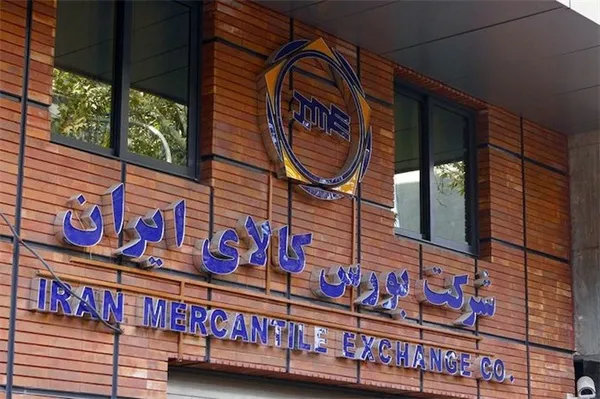 خروج حتی یک کیلوگرم محصول پتروشیمی از بورس کالا به زیان صنایع پایین دست