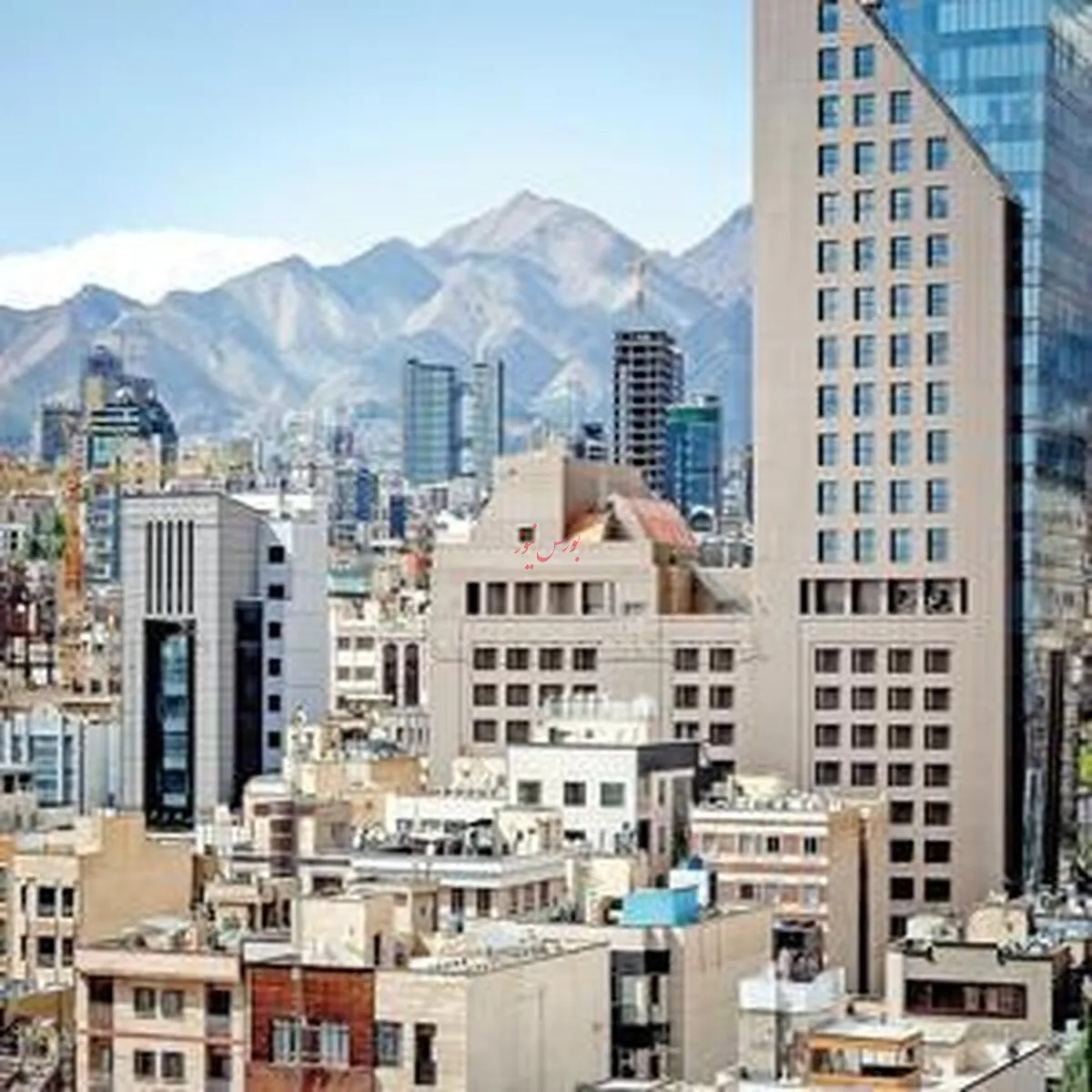 رکود عمیق‌تر در بازار مسکن؛ انتظار برای نتایج مذاکرات شنبه موجب توقف خرید و فروش‌ها شد