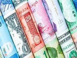 کاهش نرخ رسمی ۳۰ ارز
