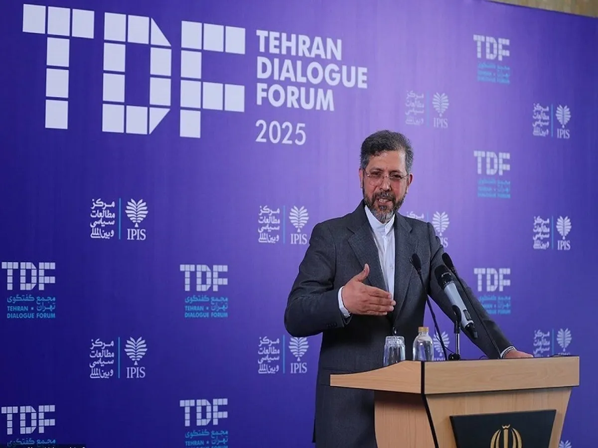 پنجره دیپلماسی همچنان باز است