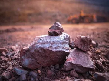نگرانی بزرگ سنگ آهنی ها برطرف می شود؟